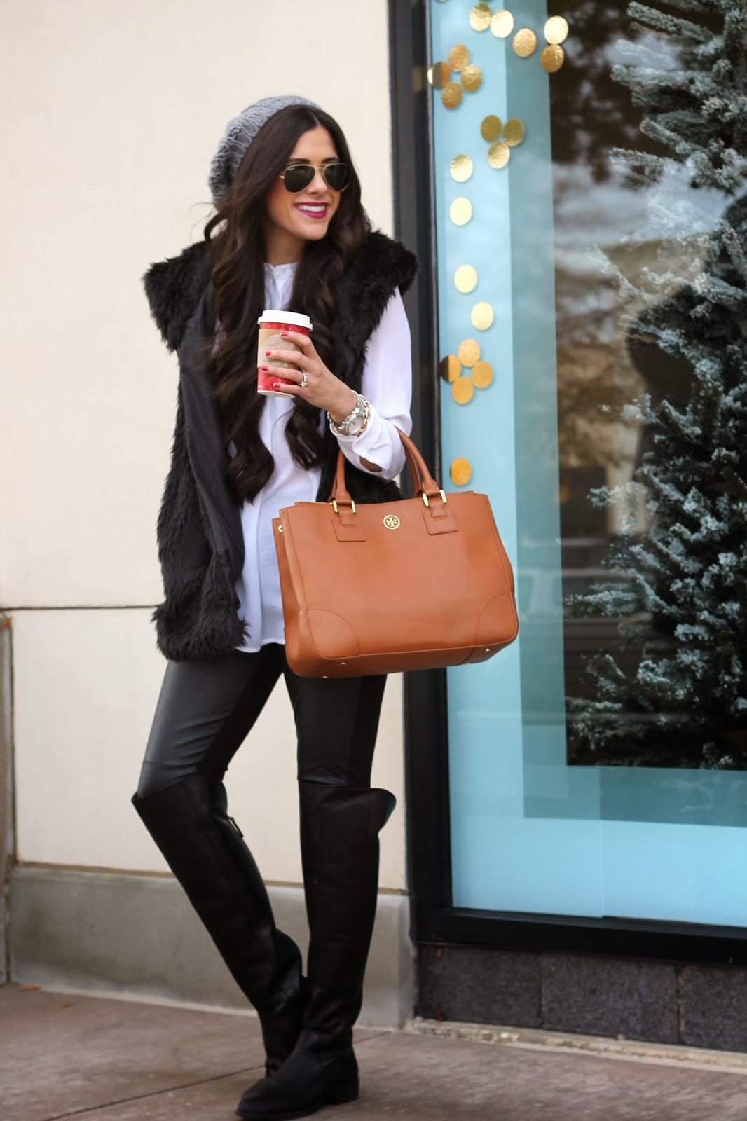 15 Chic Ways To Wear Beanies This Season 8424