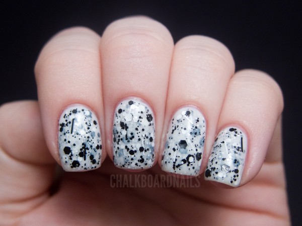 Black And White Manicure Ideas