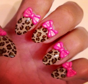 24 Beautiful Nails with bows