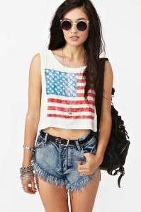 22 Cool And Patriotic Outfits For Independence Day