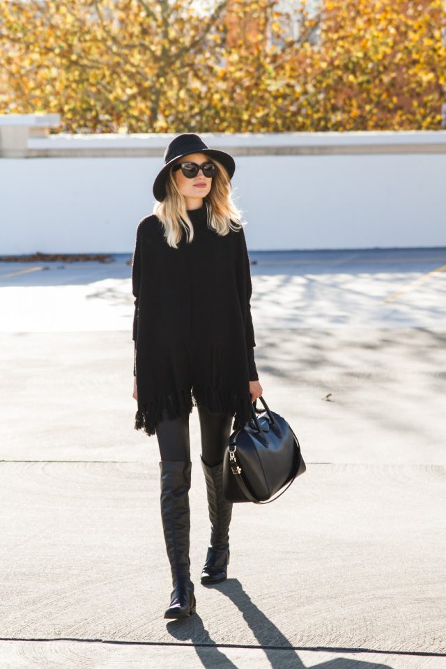 10 Ways to Look Gorgeous in Your Black Clothes