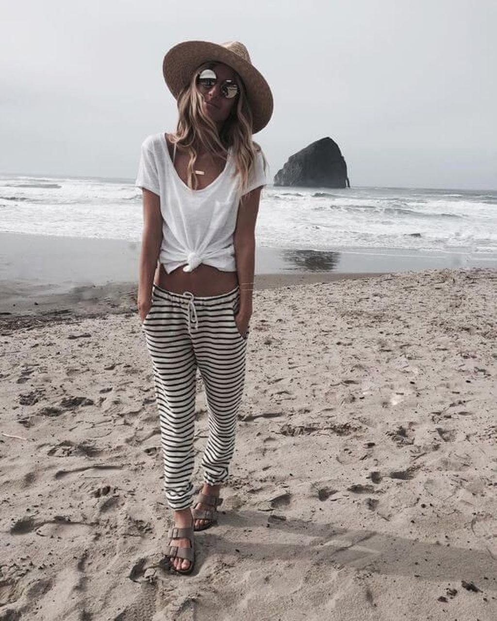 Summer Wear Beach Outfits - Photos