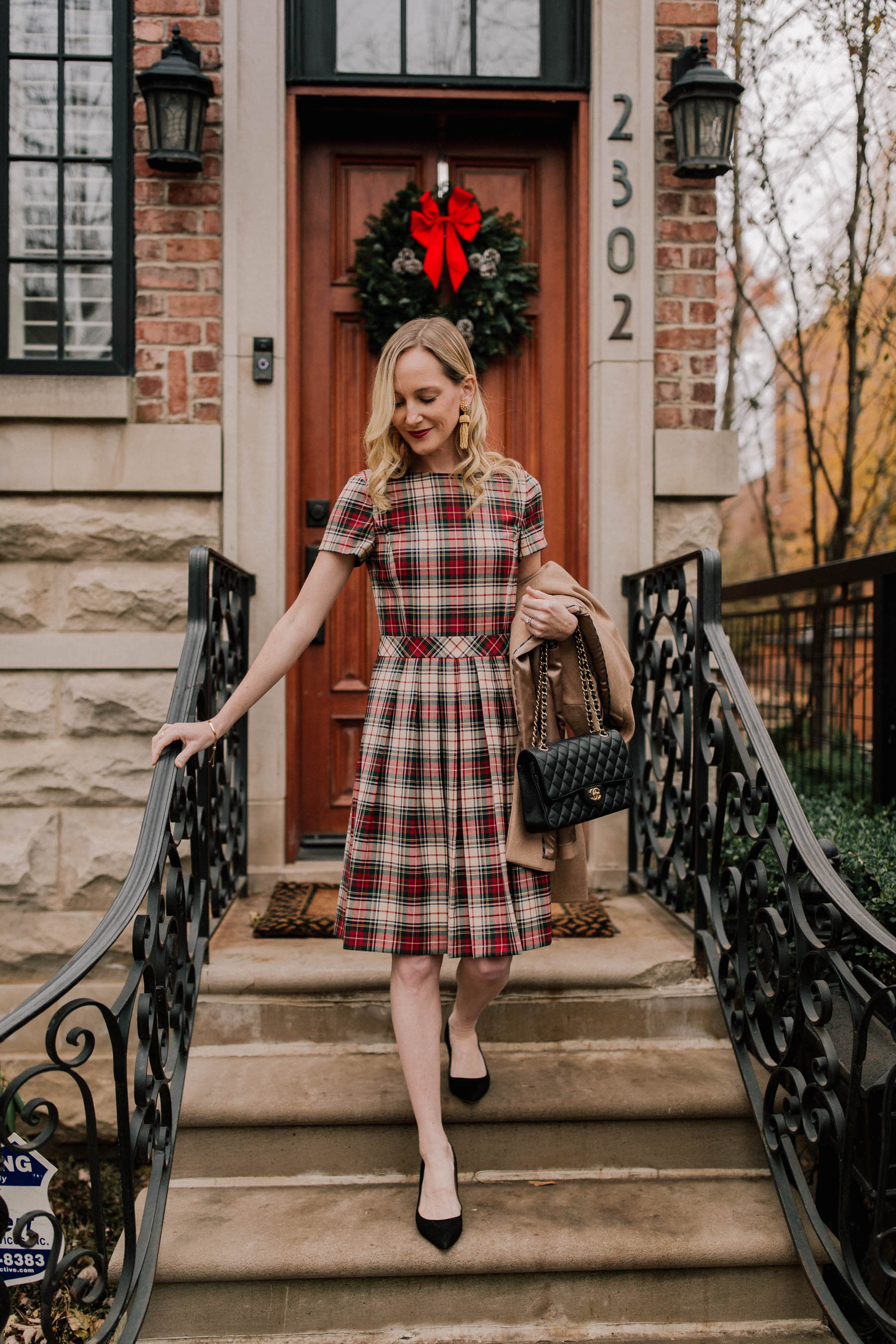 Festive Holiday Outfits That Will Inspire You